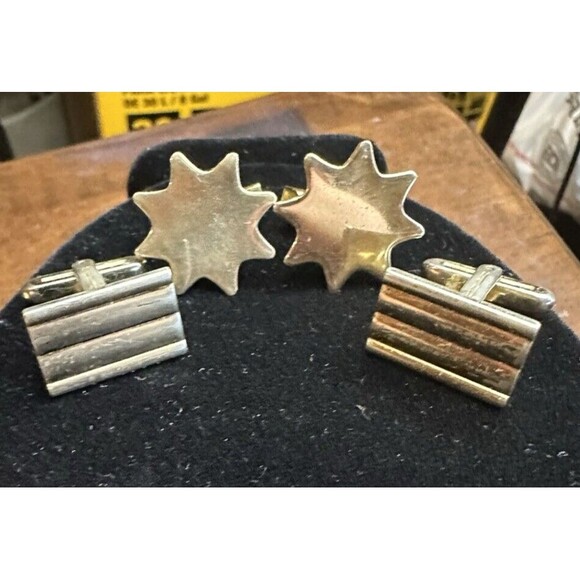 Silver Tone Cufflink lot of 2 Toggle Back 8 point Star burst Rectangle ridge - Picture 12 of 12